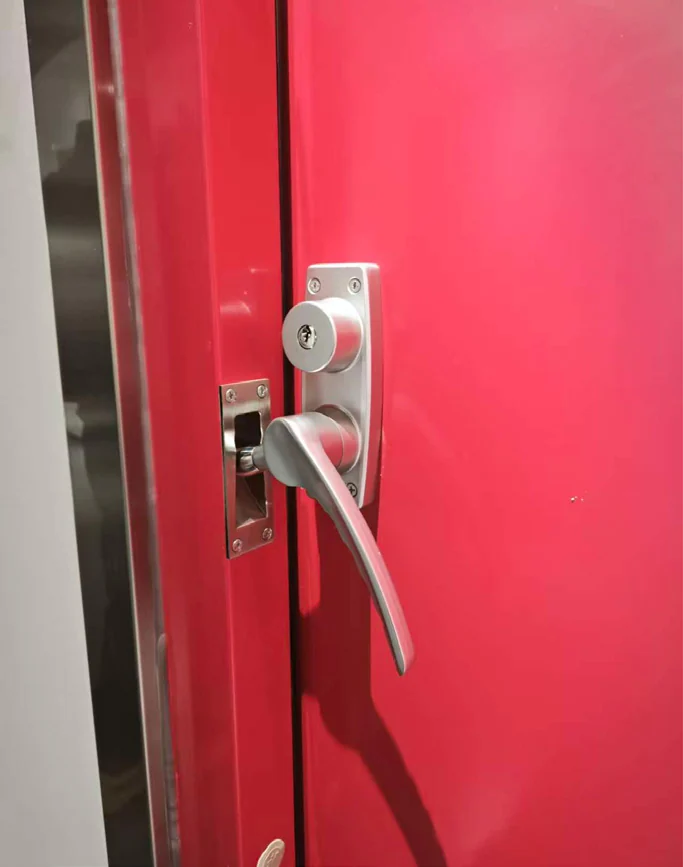 Fire Door Hardware Guide Fire Door Hardware - Hinges, Locks and Closers